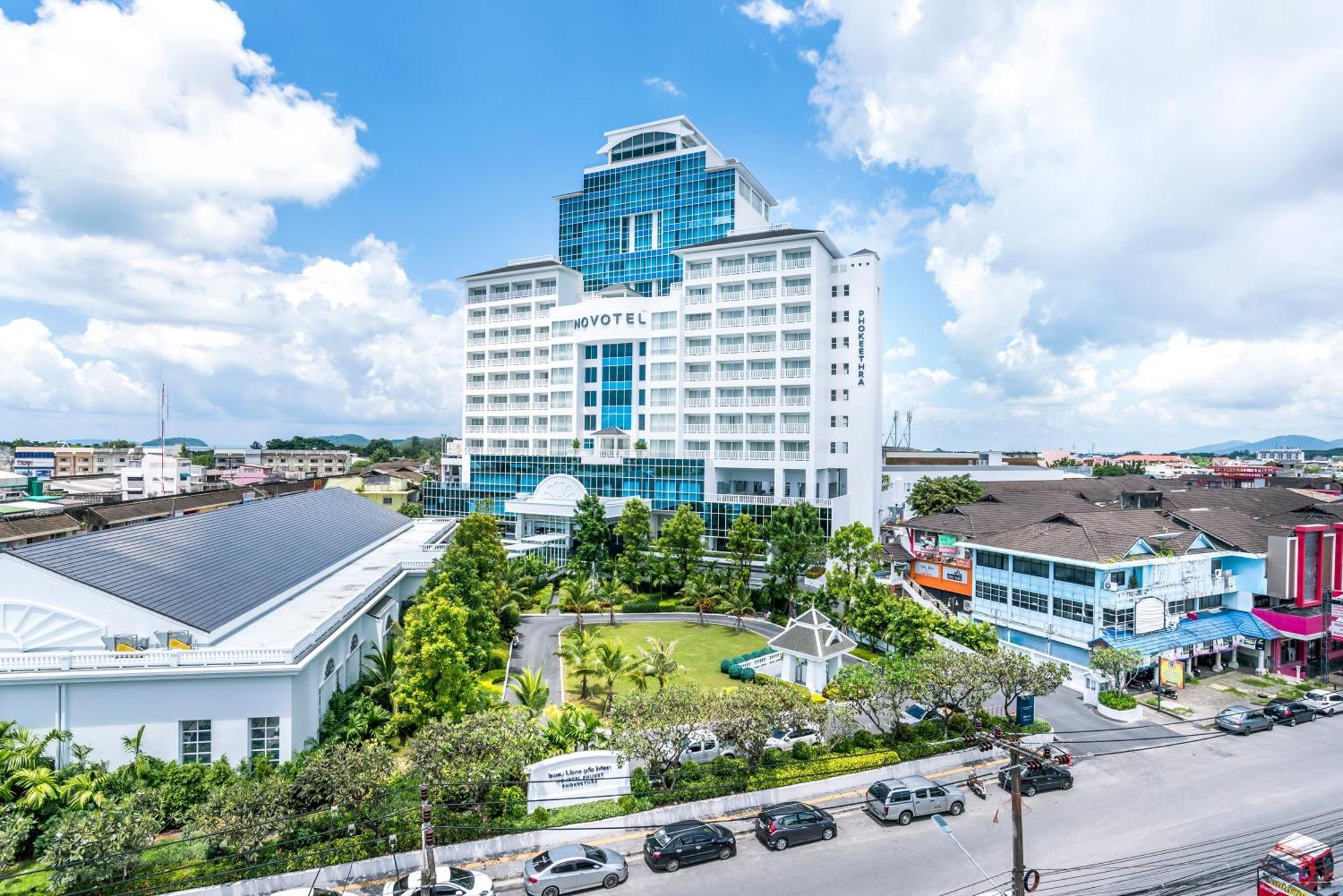 Novotel Phuket City Phokeethra Exterior photo